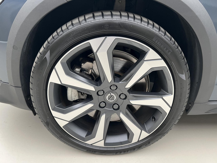 Volvo V60 CC B4 AWD ULTIMATE AUT 1.maj. 2.0 CC CC