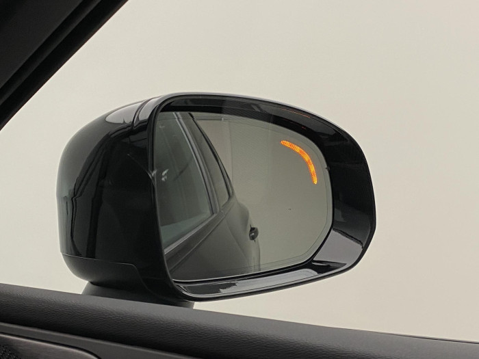 Volvo XC60 B5 AWD PLUS BLACK EDITION AUT