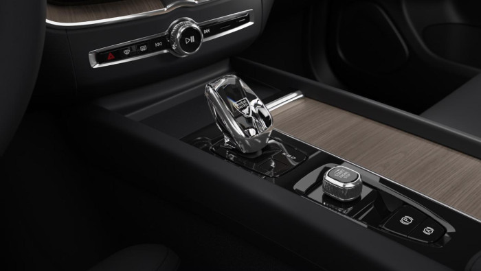 Volvo XC60 T6 AWD RECHARGE DARK PLUS AUT