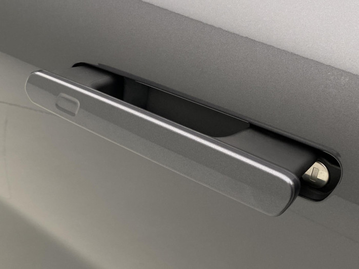 Lynk & Co 08 MORE PHEV