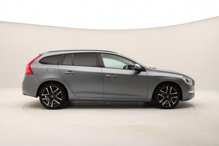 Volvo V60 D2 DYNAMIC EDITION NAVIGACE 2.0 d Dynamic Edition