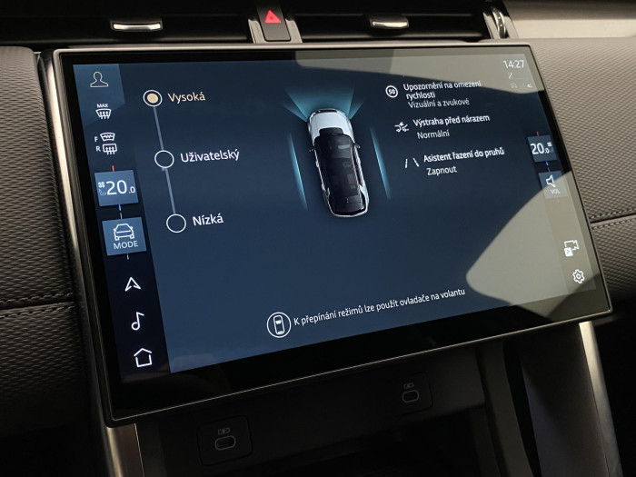 Land Rover Discovery Sport D200 DYNAMIC SE AWD AUT CZ 2.0 d Dynamic SE