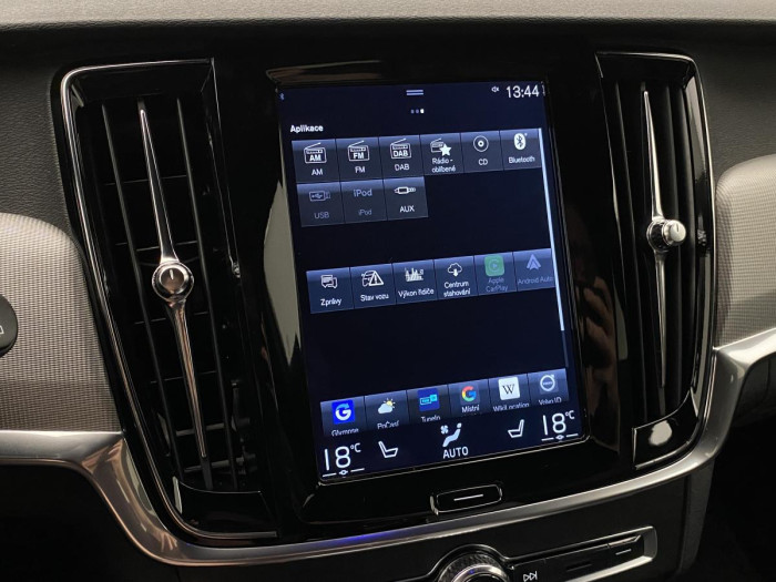 Volvo V90 D5 AWD INSCRIPTION REZERVACE 2.0 d