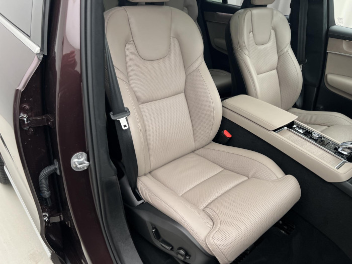 Volvo XC90 T8 AWD RECHARGE ULTRA BRIGHT