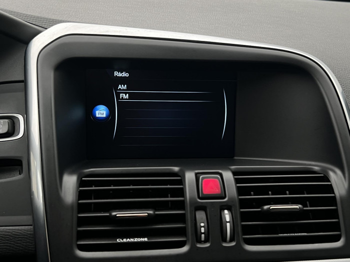 Volvo XC60 D4 AWD MOMENTUM AUT 2.4 d Momentum