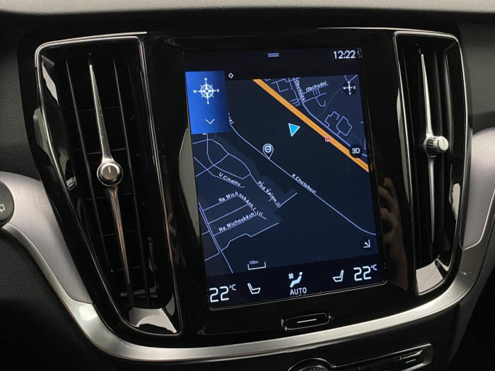 Volvo V60 D3 MOMENTUM REZERVACE 2.0 d Momentum
