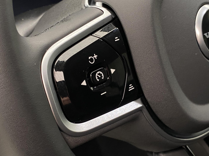 Volvo XC90 B5 AWD BRIGHT PLUS AUT CZ 7m