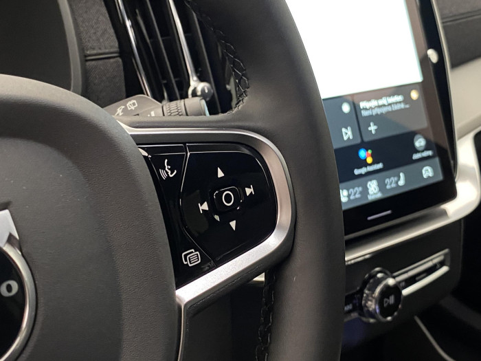 Volvo XC90 B5 AWD BLACK EDITION PLUS 7