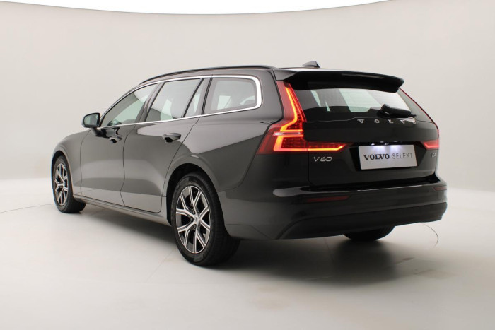 Volvo V60 B4 MOMENTUM AUT REZERVACE 2.0 Momentum