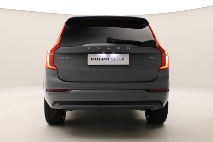 Volvo XC90 B5 AWD R-DESIGN AUT 1.maj