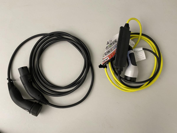 Jaguar F-Pace P400e R-DYNAMIC SE REZERVACE 2.0 Dynamic SE