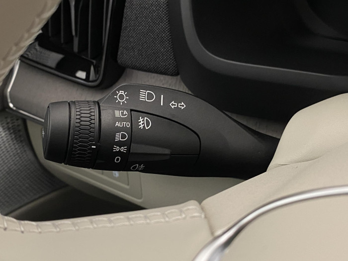 Volvo XC90 T8 AWD RECHARGE BRIGHT PLUS 7m