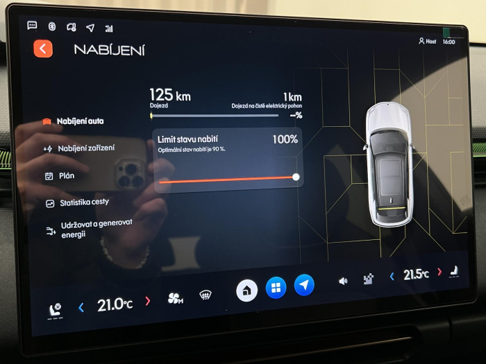 Lynk & Co 08 MORE PHEV