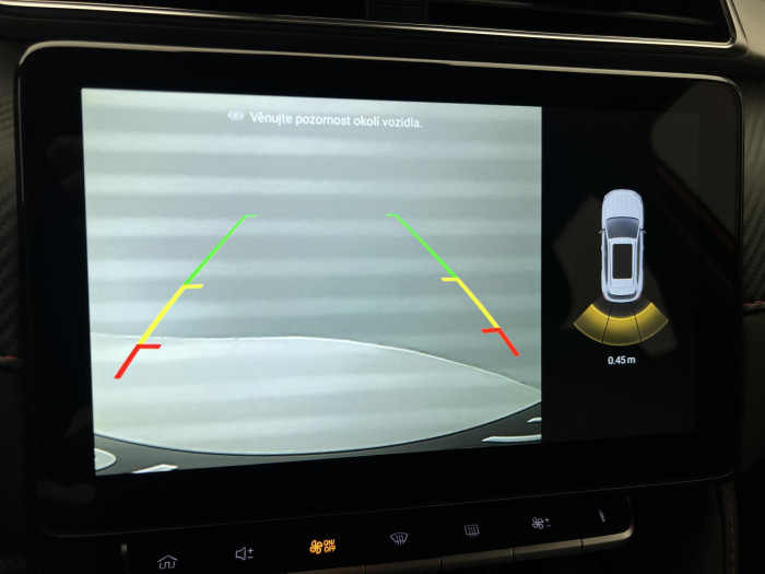 MG ZS 1.5 ESSENTIAL PLUS CZ 1.maj.