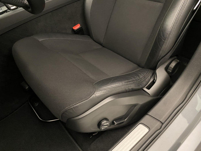 Volvo V60 B4 MOMENTUM PRO AUT REZERVACE 2.0 Momentum