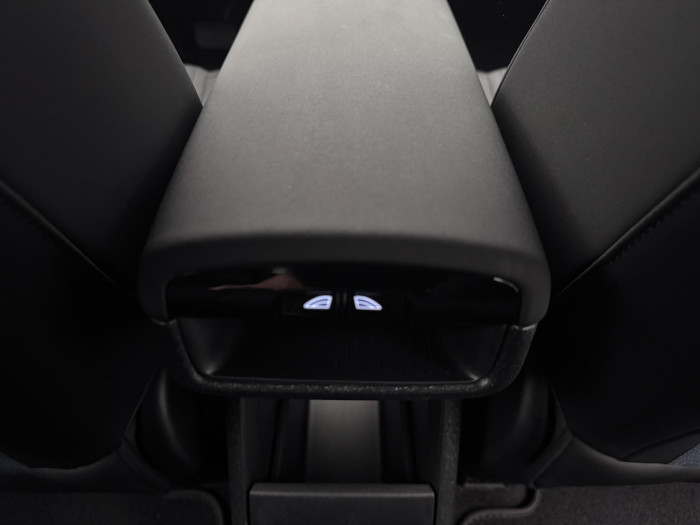 Volvo EX30 PURE ELECTRIC SINGLE CORE CZ