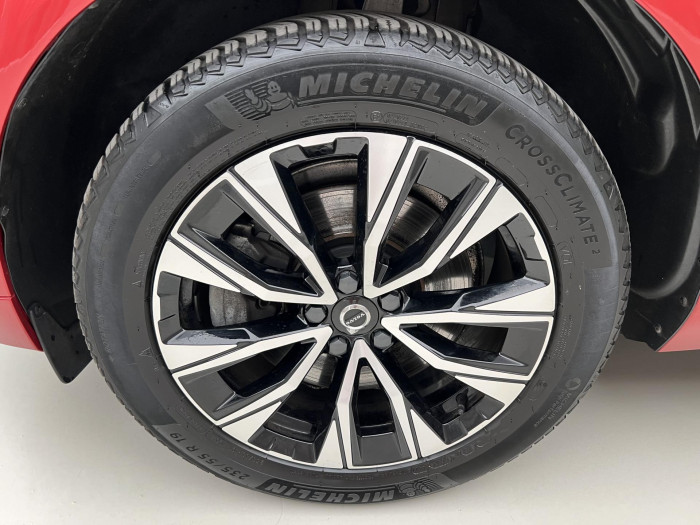 Volvo XC60 B4 AWD PLUS DARK AUT 1.maj.
