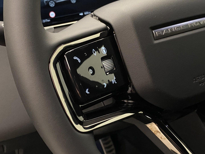 Land Rover Range Rover Evoque D200 R-DYNAMIC SE  AWD AUT 2.0 d Dynamic SE