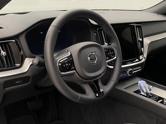 Volvo S60 B5 AWD ULTIMATE DARK AUT