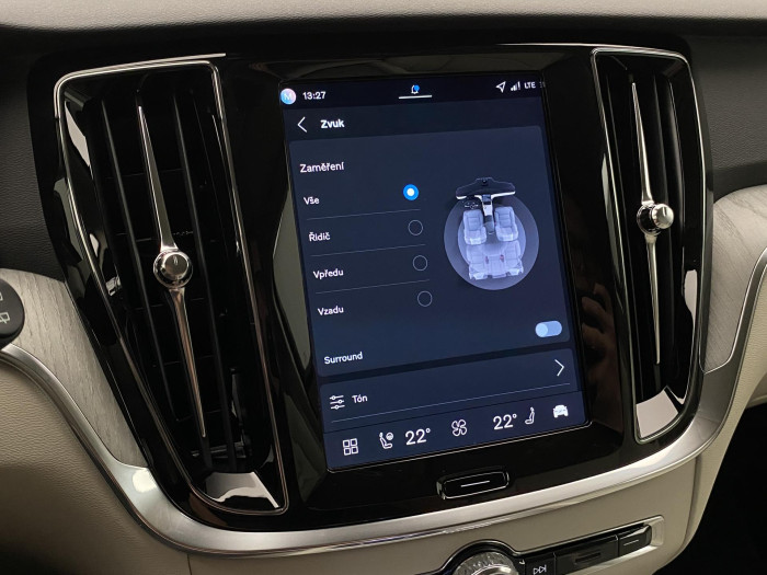 Volvo V60 B4 AUT BRIGHT PLUS