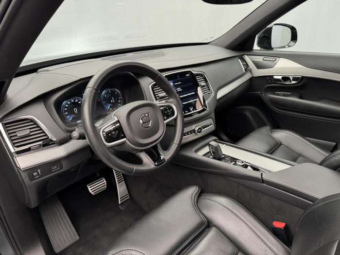 Volvo XC90 B5 AWD R-DESIGN AUT CZ