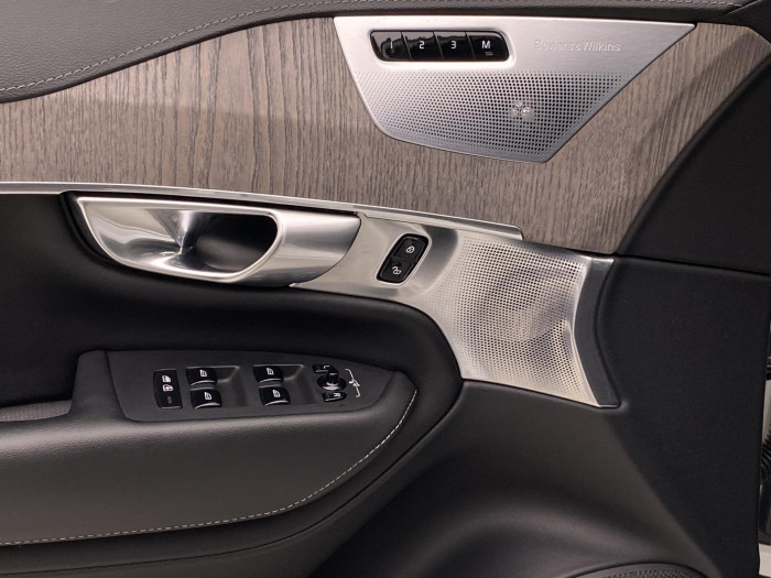 Volvo XC90 T8 RECHARGE BRIGHT ULTIMATE 7m