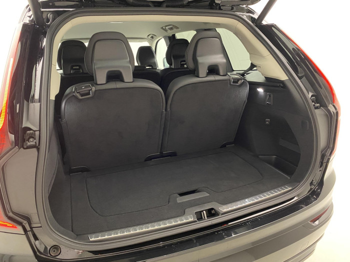 Volvo XC90 T8 AWD RECHARGE DARK PLUS 7m