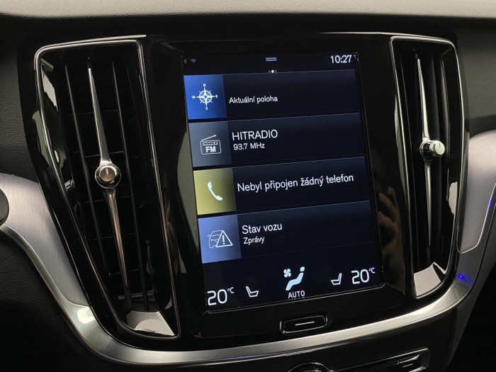 Volvo V60 D3 MOMENTUM AUT REZERVACE 2.0 d Momentum