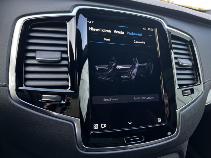 Volvo XC90 B5 AWD ULTIMATE DARK REZERVACE