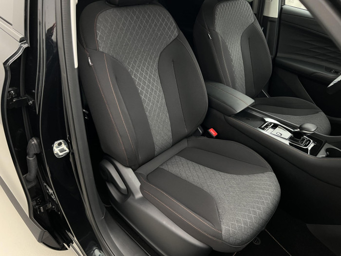 MG HS 1.5 TGI EMOTION 7DCT AUT CZ