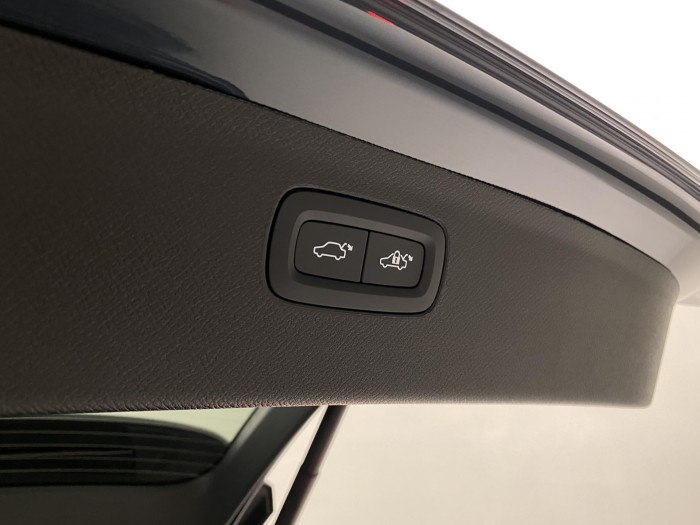 Volvo XC90 B5 AWD AUT BLACK EDITION PLUS