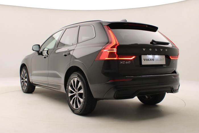 Volvo XC60 B4 AWD R-DESIGN AUT CZ 1.maj