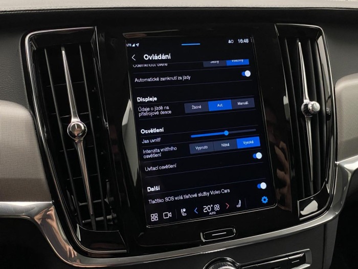 Volvo V90 CC B4 AWD PLUS AUT REZERVACE