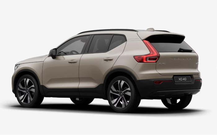 Volvo XC40 B3 AUT DARK ULTRA