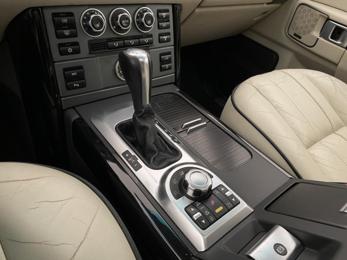 Land Rover Range Rover 3.6 TDV8 VOGUE AWD AUT