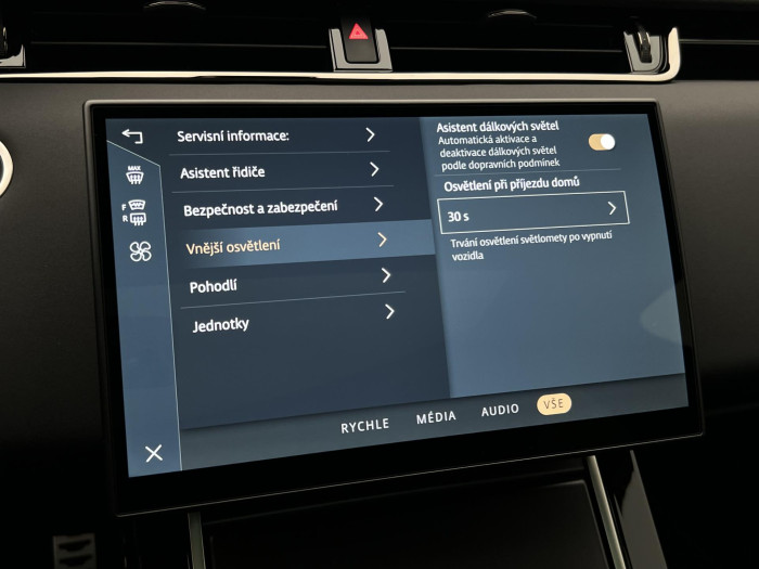 Land Rover Range Rover Evoque D200 DYNAMIC SE AWD Aut 2.0 d Dynamic SE