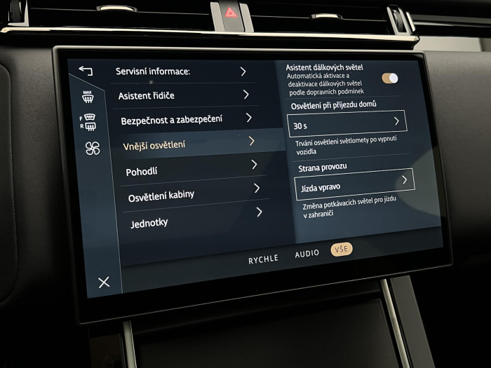 Land Rover Range Rover Velar D300 DYNAMIC SE AWD Aut 3.0 d Dynamic SE