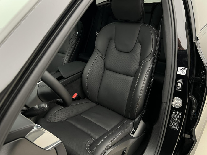 Volvo XC60 B5 AWD ULTRA BLACK EDITION AUT 2.0 Edition