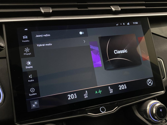 Lynk & Co 01 PHEV DCT AUT REZERVACE