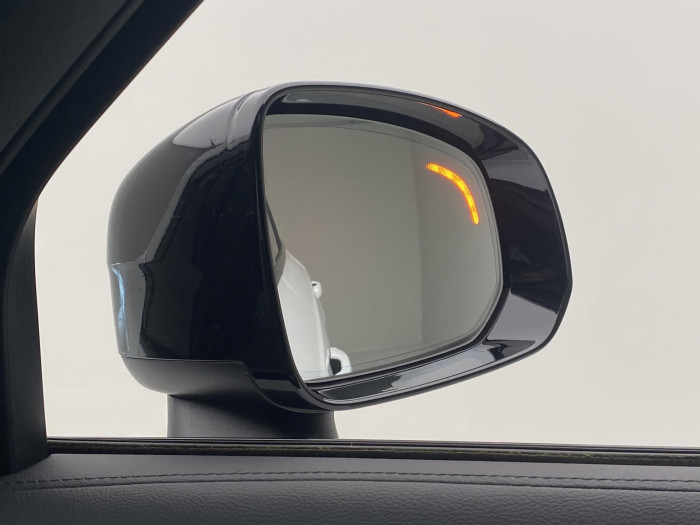 Volvo XC90 B5 AWD R-DESIGN AUT CZ