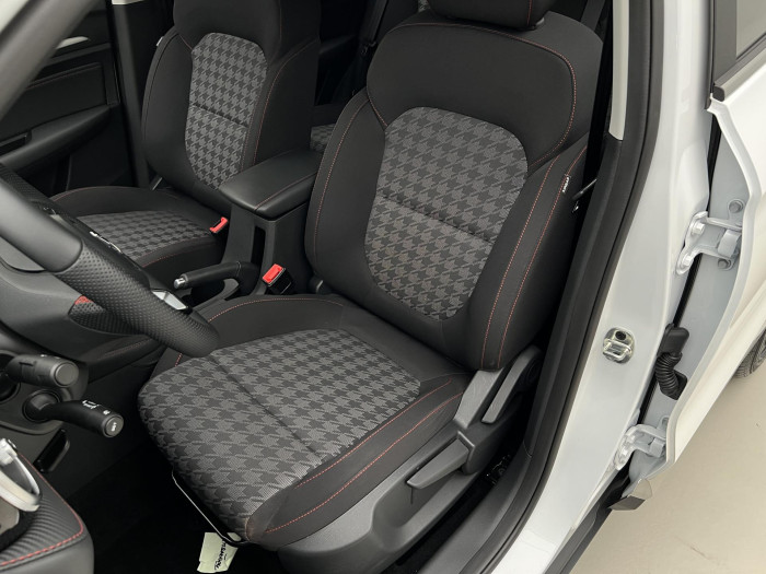 MG ZS 1.5 ESSENTIAL PLUS CZ 1.maj.