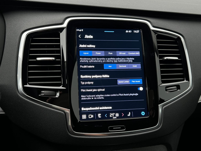 Volvo XC90 T8 AWD RECHARGE CORE 7MÍST AUT