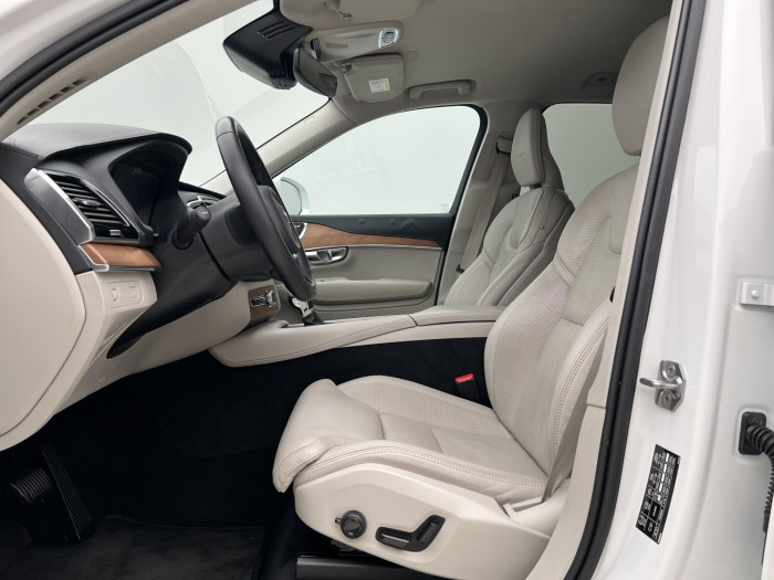 Volvo XC90 D5 AWD INSCRIPTION AUT CZ 2.0 d