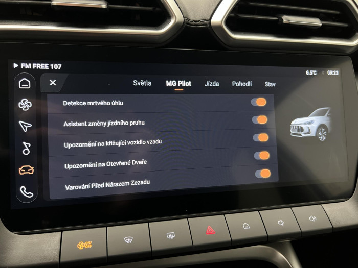 MG ZS 1.5 EXCLUSIVE HYBRID+ AUT CZ 1.5 Exclusive