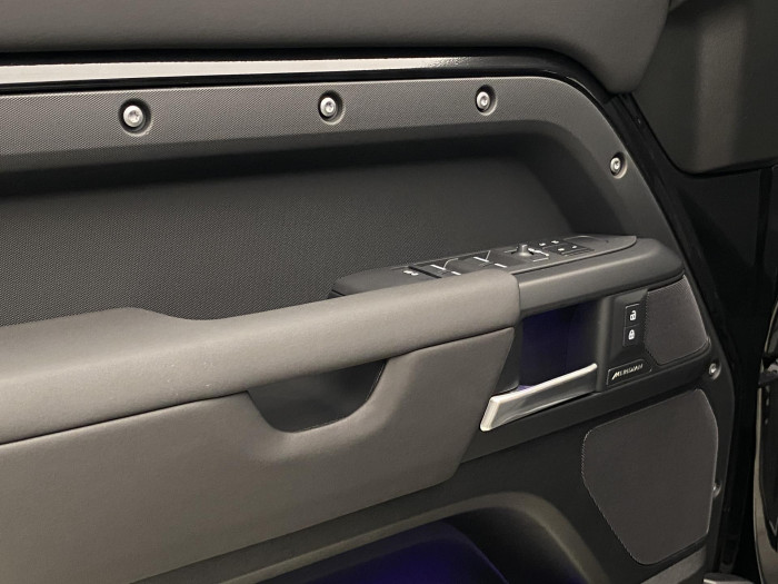 Land Rover Defender 110 X-DYNAMIC SE D250 3.0 d Dynamic SE