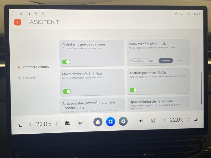 Lynk & Co 01 01 MORE PHEV DEMO