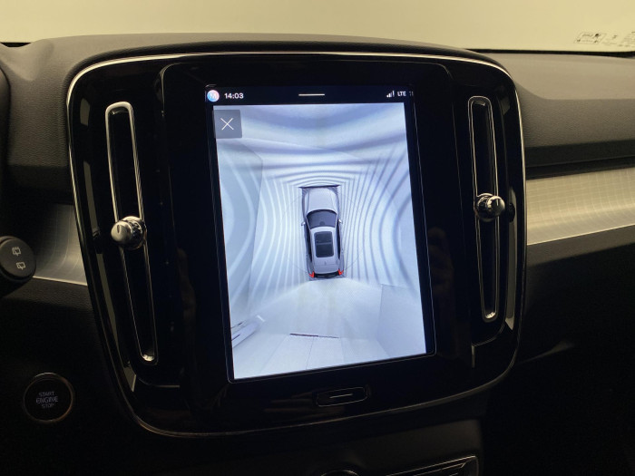 Volvo XC40 B3 AUT DARK PLUS