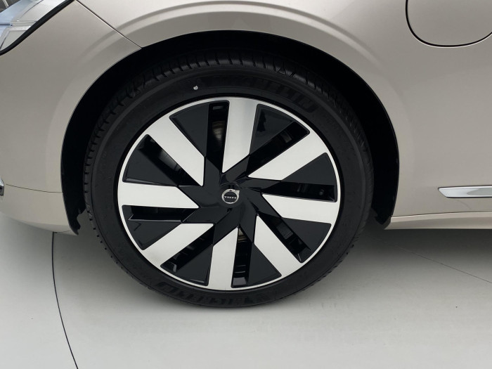 Volvo V90 T6 AWD Plug-in BRIGHT PLUS