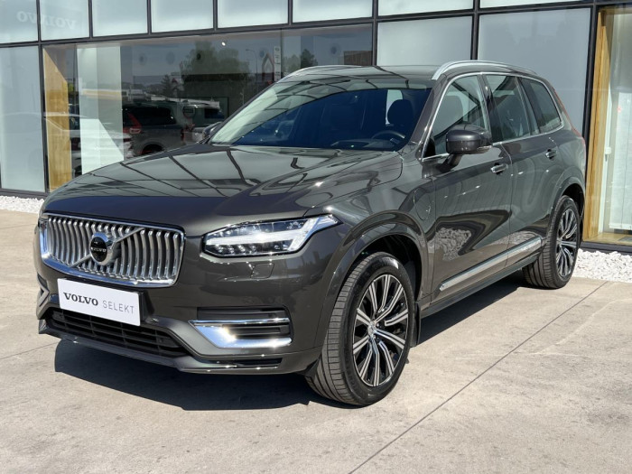 Volvo XC90 T8 AWD INSCRIPTION 7MÍSTNÁ Aut