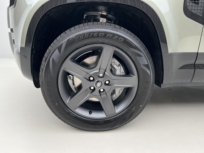 Land Rover Defender 110 D300 X-DYNAMIC SE AWD Aut 3.0 d Dynamic SE